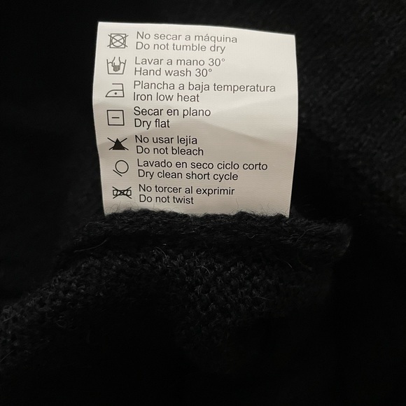 GAMBOA Alpaca Women’s Black Hoodie Alpaca Wool Made in Peru NWT - Picture 14 of 15